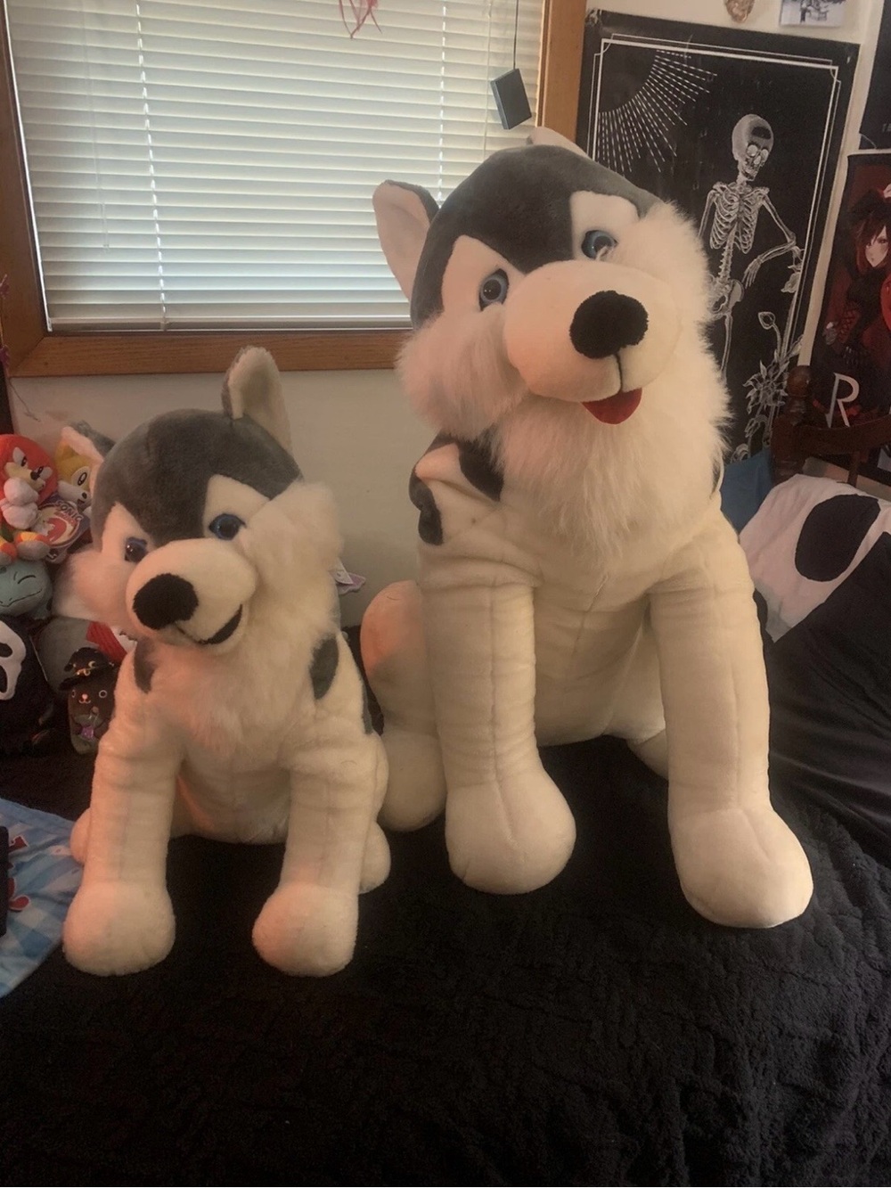 Plush Husky Dog Stuffed Animal - White and Gray